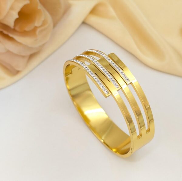 Ladies Ring